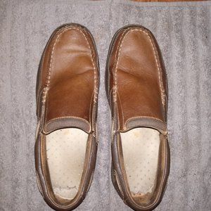 Brand: Florsheim. Model: Lakeside boat shoe